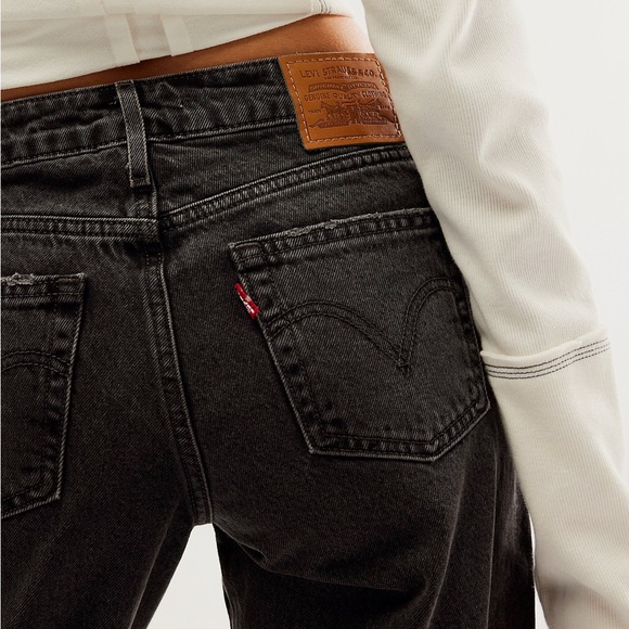 Levi’s Low Loose Jean - Picture 5 of 5